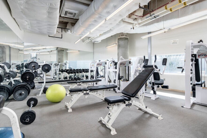 More Photos Of 19001 N Scottsdale Rd, Scottsdale Office For Lease