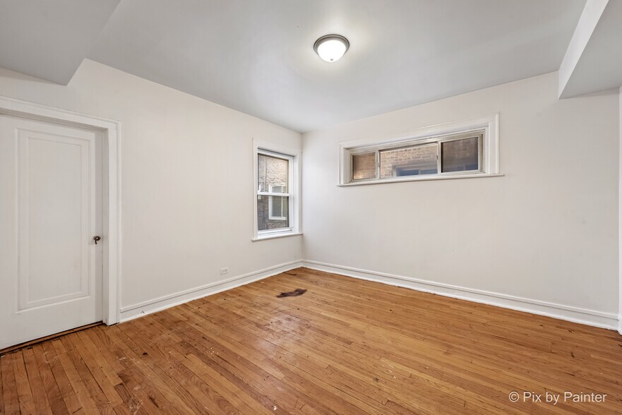 More Photos Of , Chicago Multifamily For Sale