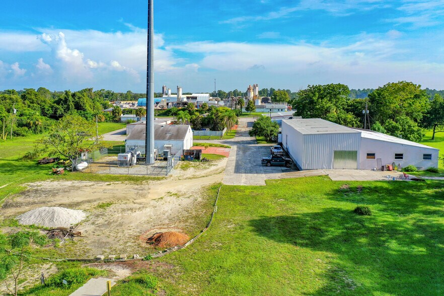 More Photos Of 9226 Denton Ave, Hudson Industrial For Sale