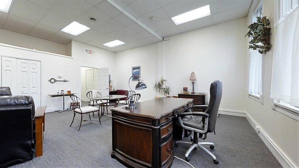 More Photos Of 29 E Market St, Corning Office Residential For Lease