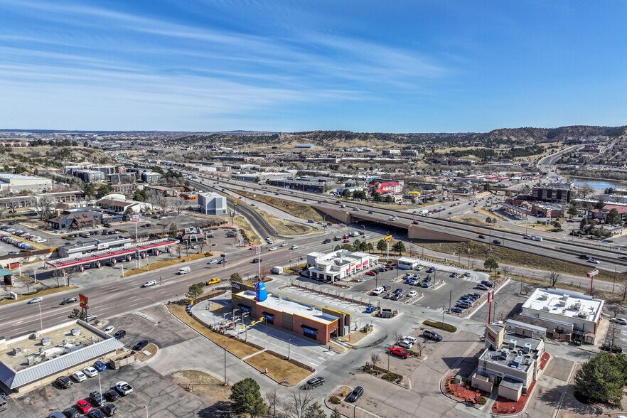 More Photos Of 511 Garden of the Gods Rd, Colorado Springs Fast Food For Sale