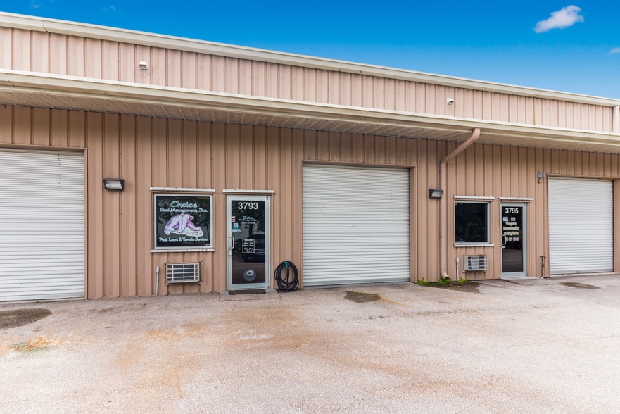 Primary Photo Of 3769-3796 Oleander Ave, Fort Pierce Warehouse For Sale