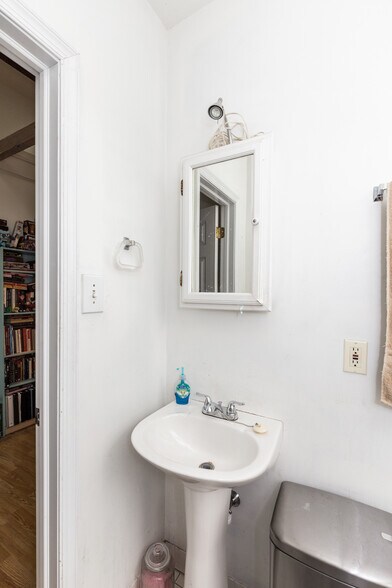 More Photos Of 1434 S 5th St, Philadelphia Apartments For Sale
