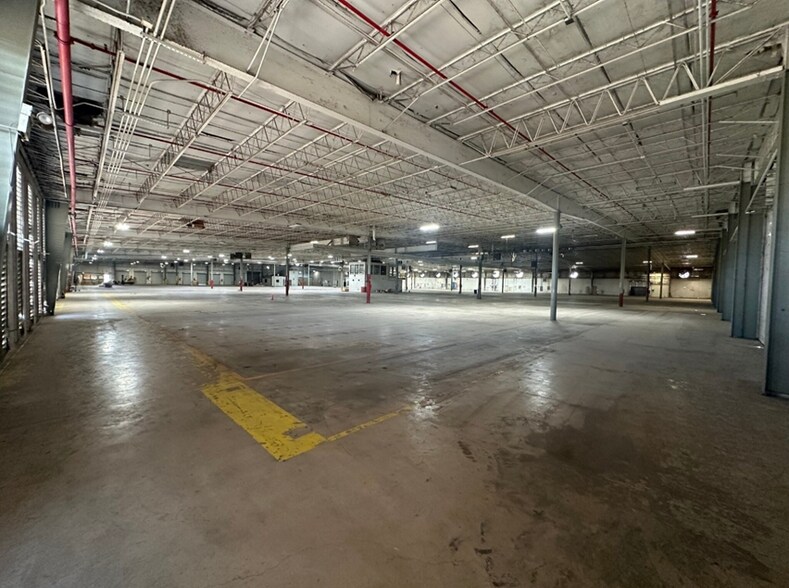 More Photos Of 610 Pop Gunn Dr, San Antonio Distribution For Lease