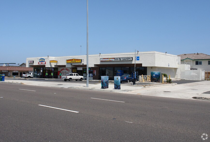 More Photos Of 1002-1010 Palm Ave, Imperial Beach Storefront For Sale