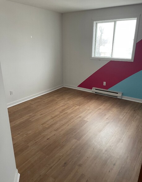 More Photos Of 3225 Boul de la Grande-Allée, Boisbriand Apartments For Sale