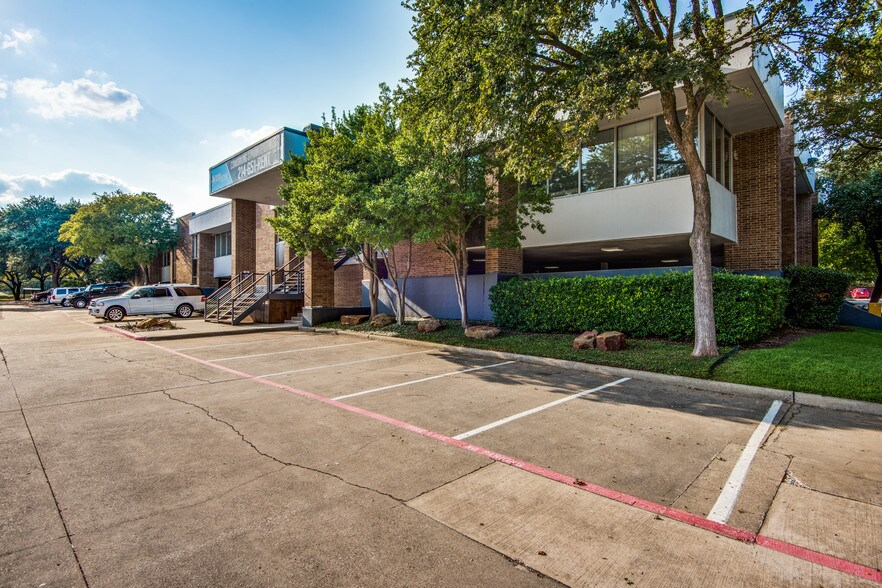 More Photos Of 13150 Coit Rd, Dallas Office For Lease