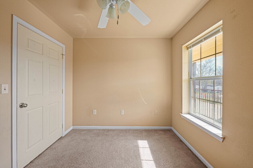 More Photos Of 5500 Hwy 75, Carville Apartments For Sale