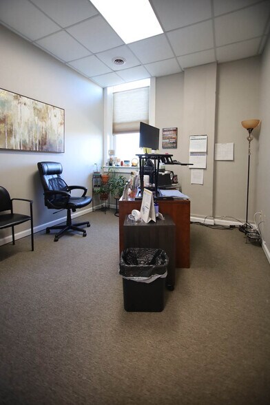 More Photos Of 42 Summer St, Pittsfield Medical For Sale