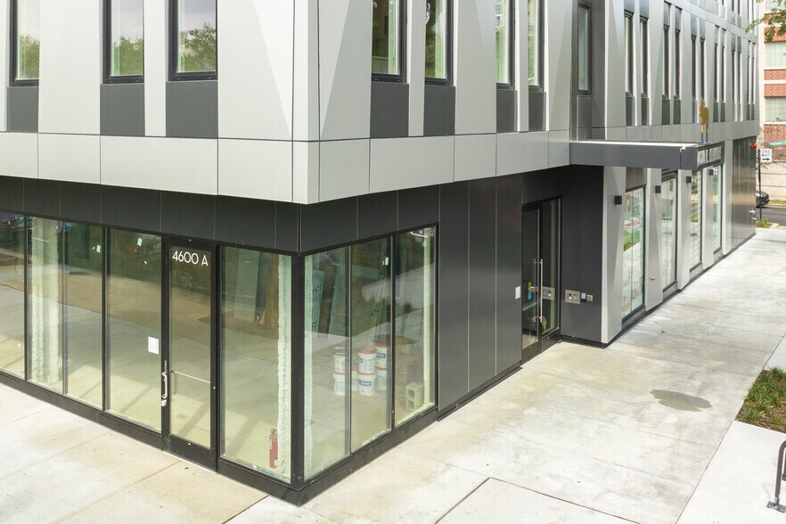 More Photos Of 4600 N Kenmore Ave, Chicago Apartments For Lease