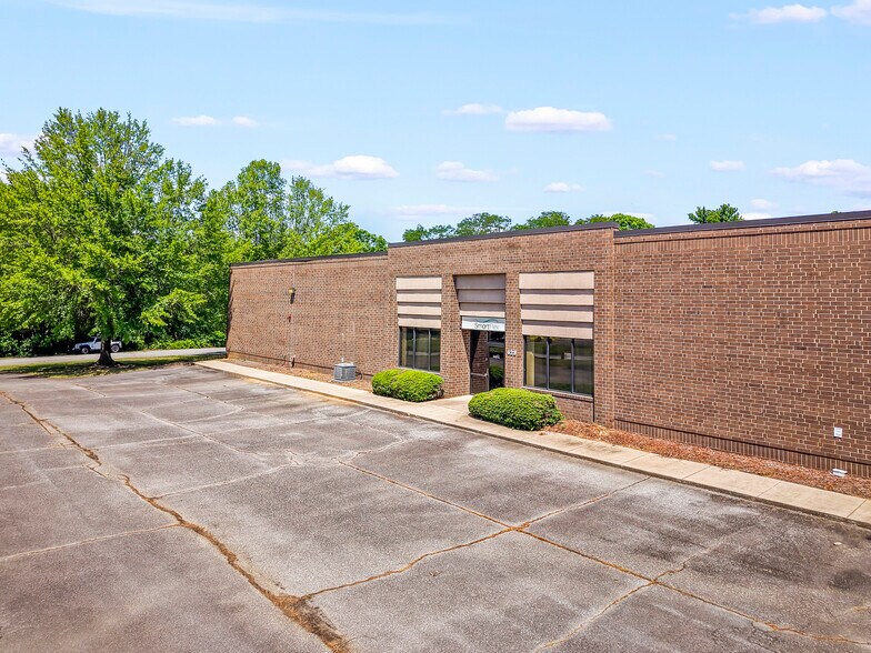 Primary Photo Of 623 Southwest St, High Point Warehouse For Lease