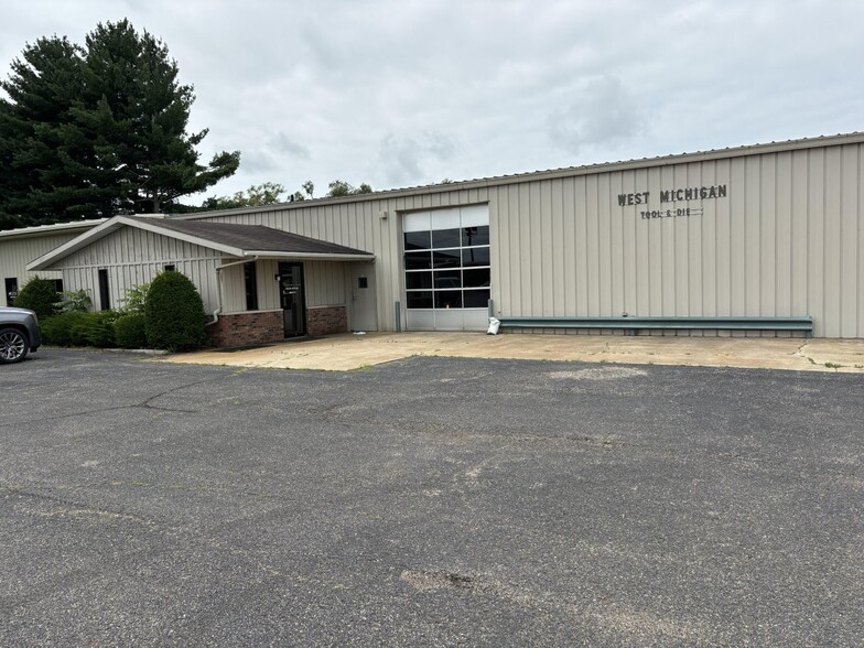 Primary Photo Of 1007 Nickerson Ave, Benton Harbor Industrial For Lease