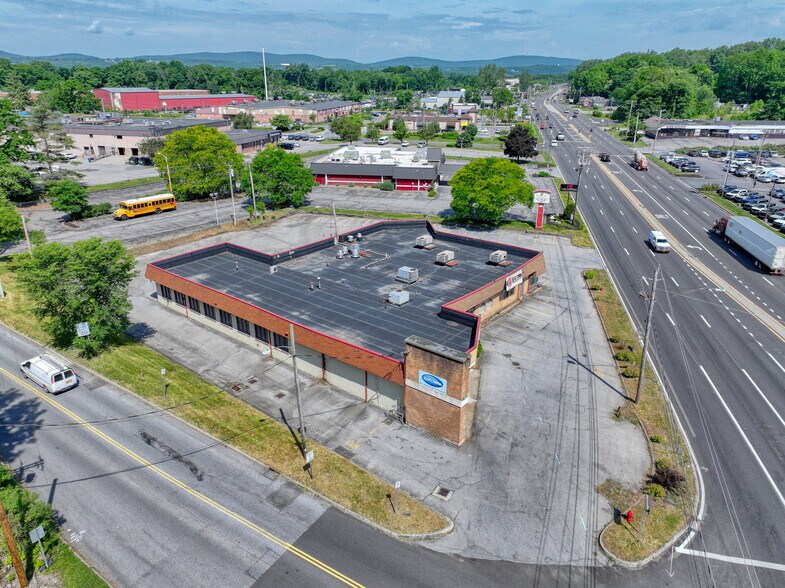 More Photos Of 2245 South Rd, Poughkeepsie Freestanding For Sale