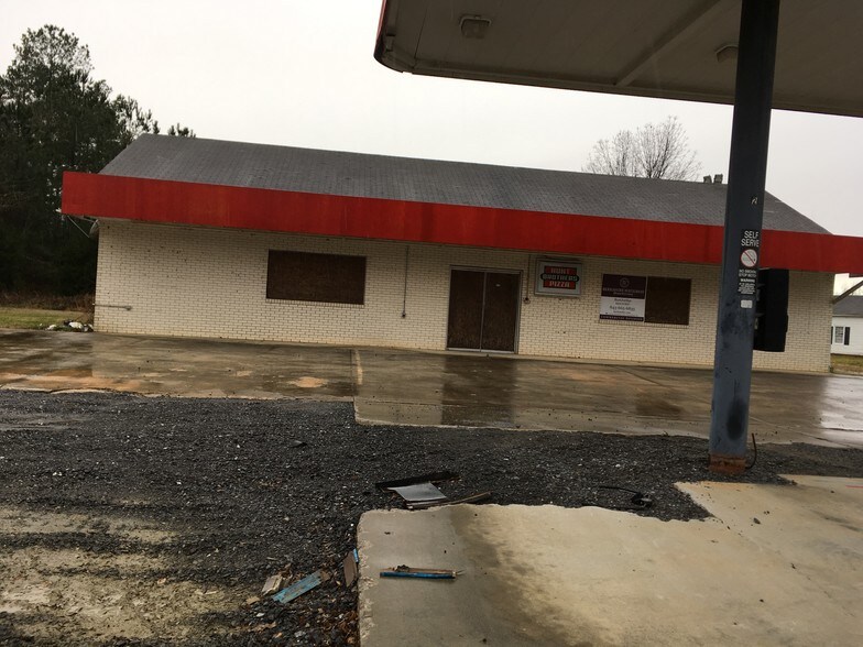 More Photos Of 1462 Lynwood Dr, Lancaster Convenience Store For Sale