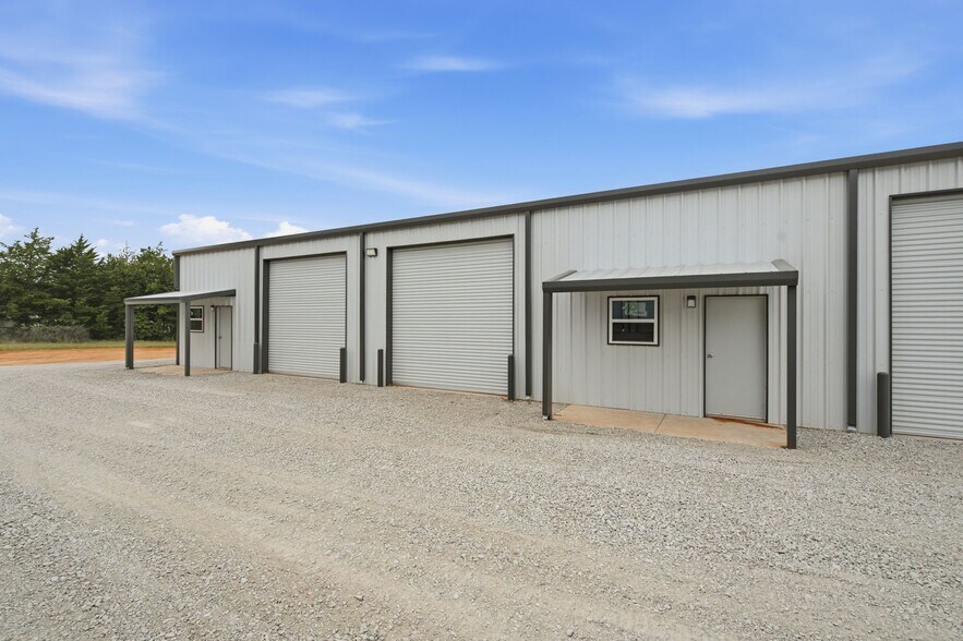 More Photos Of 14005 FM 730 N, Azle Industrial For Lease