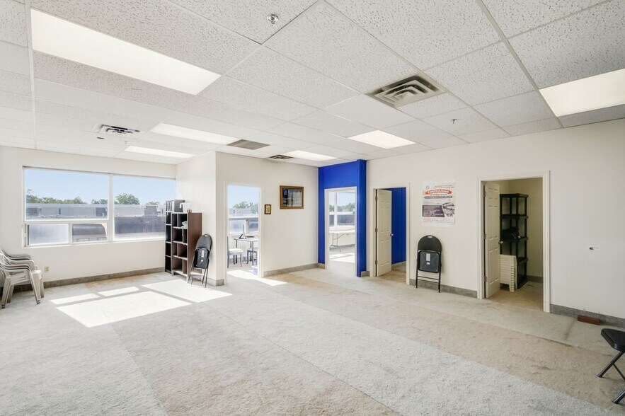 More Photos Of 50 Steeles Ave E, Milton Warehouse For Sale