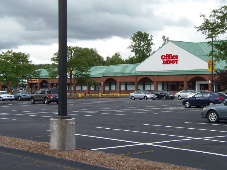 More Photos Of 1267-1309 Silas Deane Hwy, Wethersfield Unknown For Lease