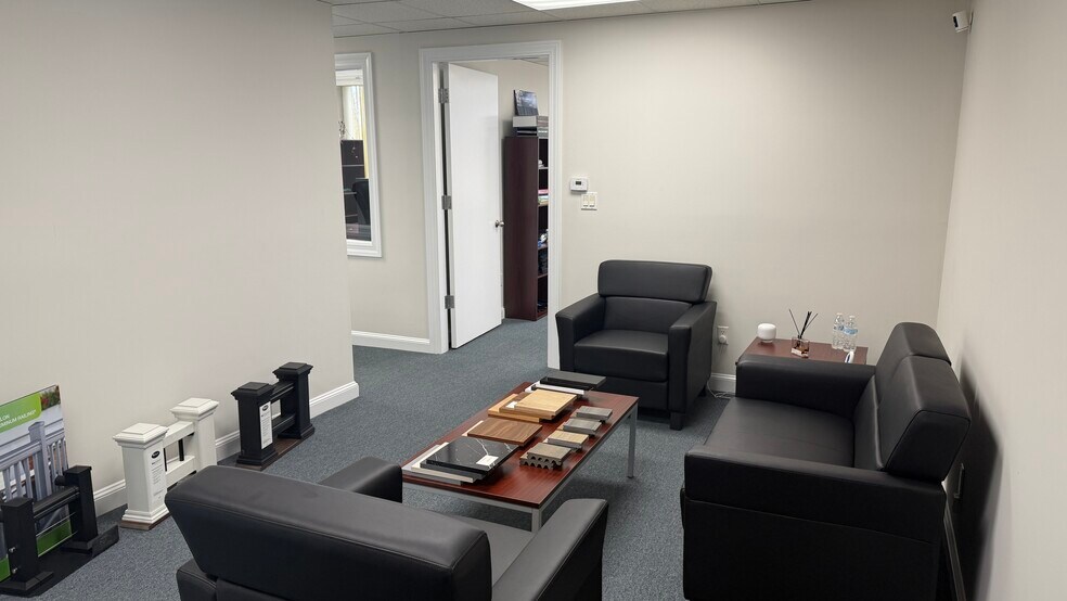 More Photos Of 218 W Main St, Hyannis Medical For Sale