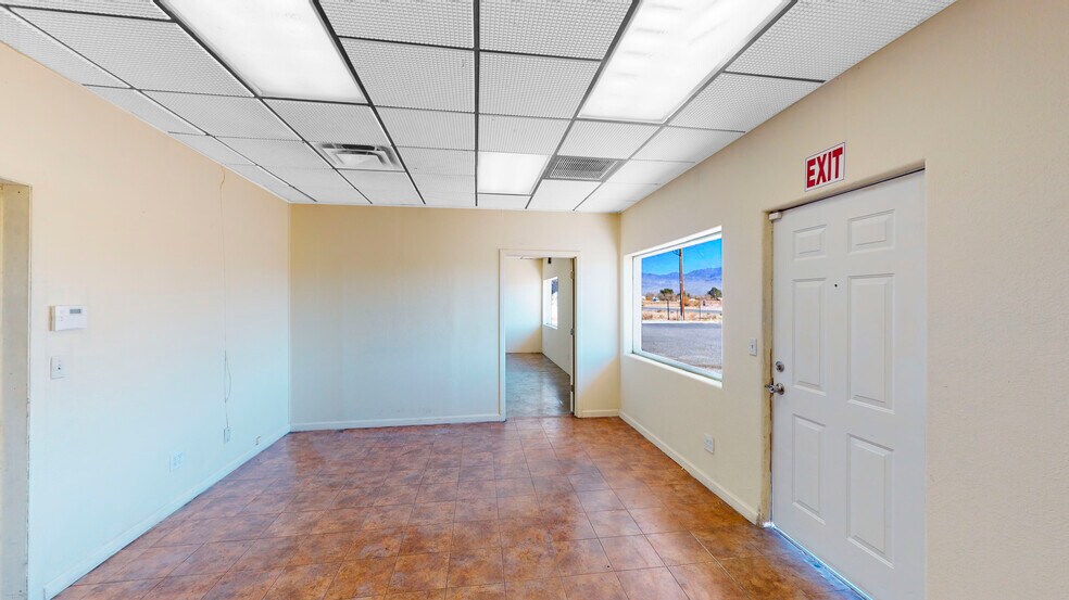 More Photos Of 800 Margaret St, Pahrump Warehouse For Lease