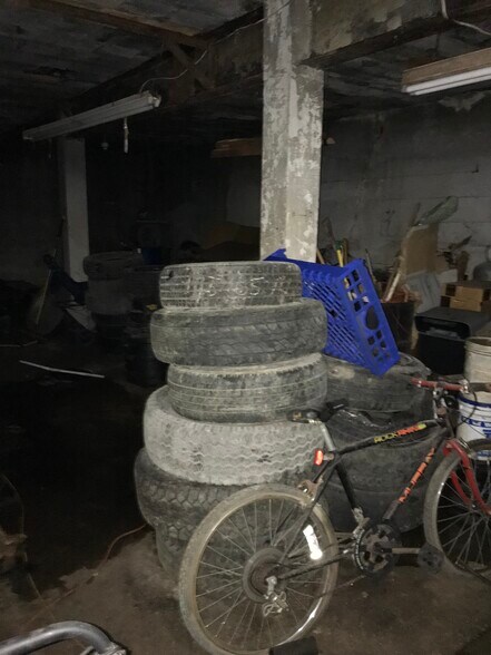 More Photos Of 1818 Colwell St, Pittsburgh Warehouse For Sale