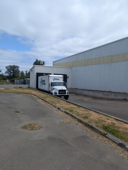 More Photos Of 18850 103rd Ave SW, Vashon Light Manufacturing For Lease