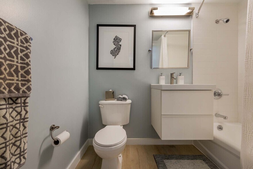 More Photos Of 30 Cattano Ave, Morristown Apartments For Lease