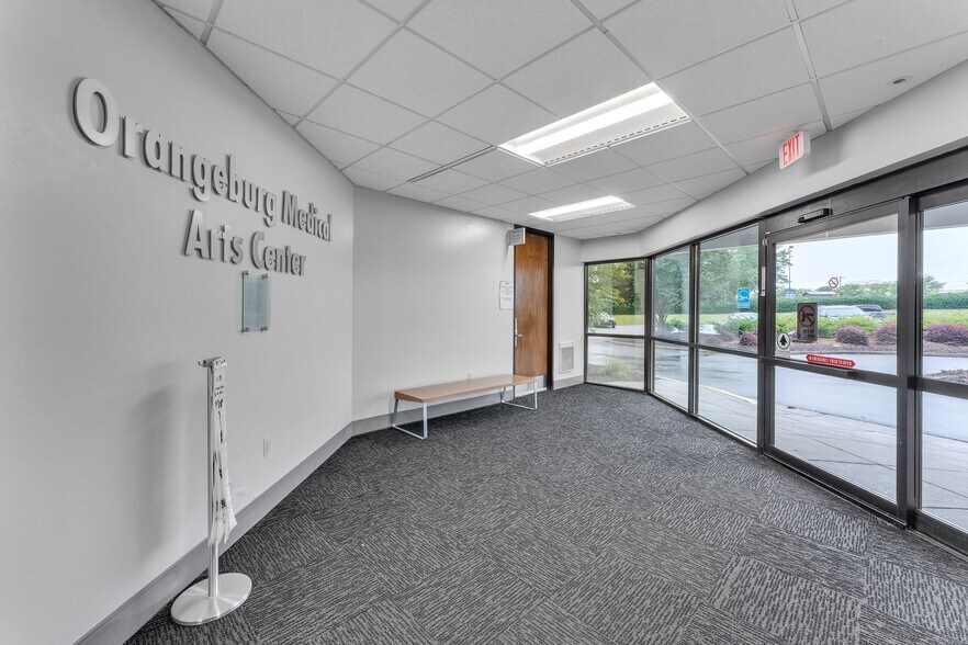 More Photos Of 1175 Cook Rd, Orangeburg Medical For Lease