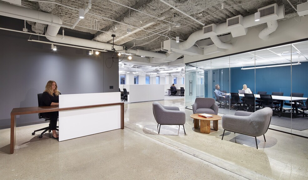 More Photos Of 733 Marquette Ave, Minneapolis Unknown For Lease