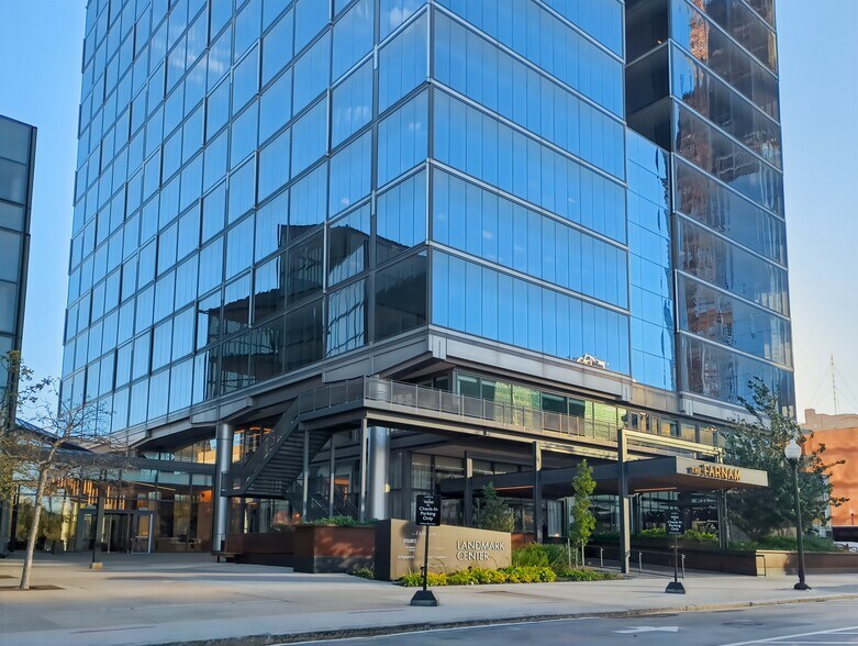 More Photos Of 1299 Farnam St, Omaha Coworking Space