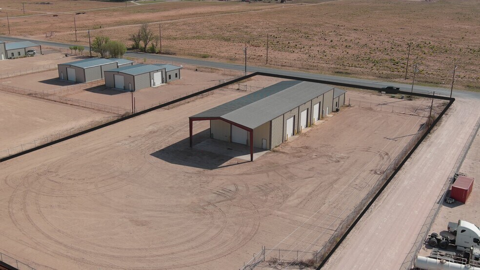 More Photos Of 6712 FM 715, Midland Warehouse For Lease
