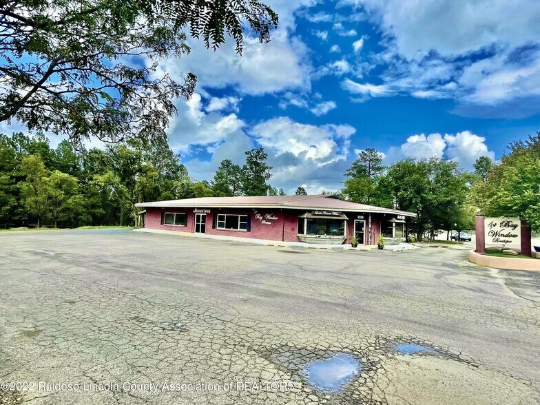 More Photos Of 2716 Sudderth Dr, Ruidoso Storefront For Sale