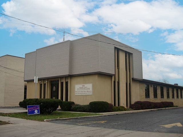 More Photos Of 1226 N Michigan Ave, Saginaw Office For Sale