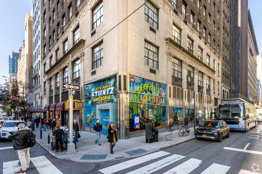 More Photos Of 242-246 Madison Ave, New York Apartments For Lease