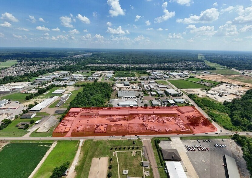 More Photos Of 9373 Macon Rd, Cordova Light Distribution For Lease