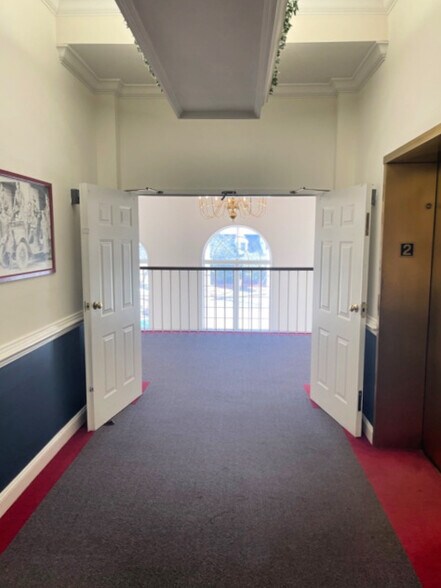 More Photos Of 11340 Pembrooke Sq, Waldorf Medical For Lease