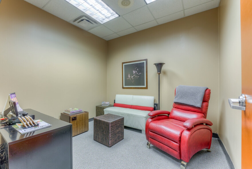 More Photos Of 520 Trinity Creek Cv, Cordova Medical For Sale