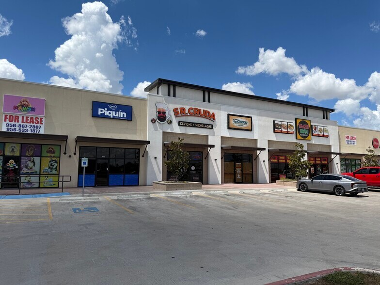 More Photos Of 1300 Trenton Rd, McAllen General Retail For Sale