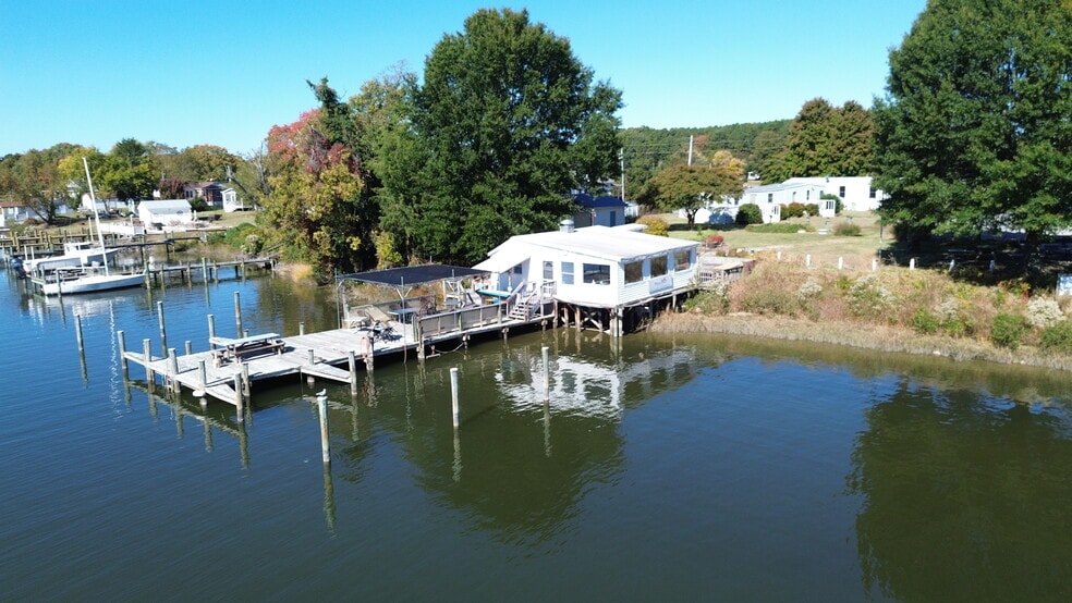 More Photos Of 38869 Morris Point Rd, Abell Restaurant For Sale