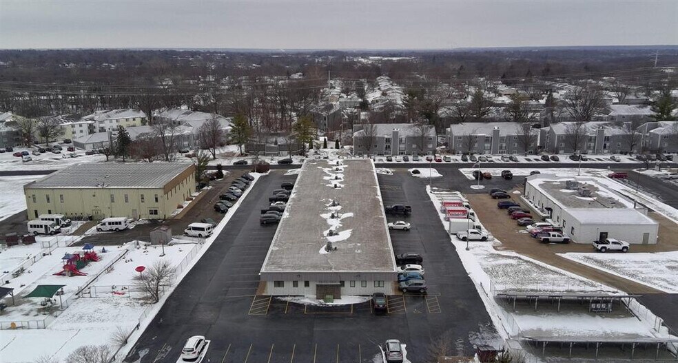 More Photos Of 1605 W Candletree Dr, Peoria Office For Sale