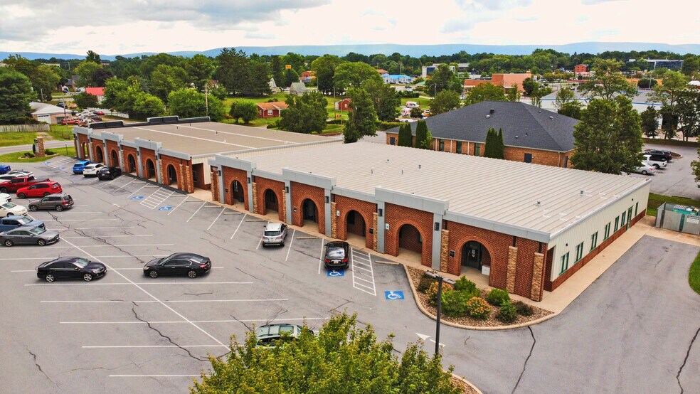 More Photos Of 1825-1829 Howell Rd, Hagerstown Office For Sale