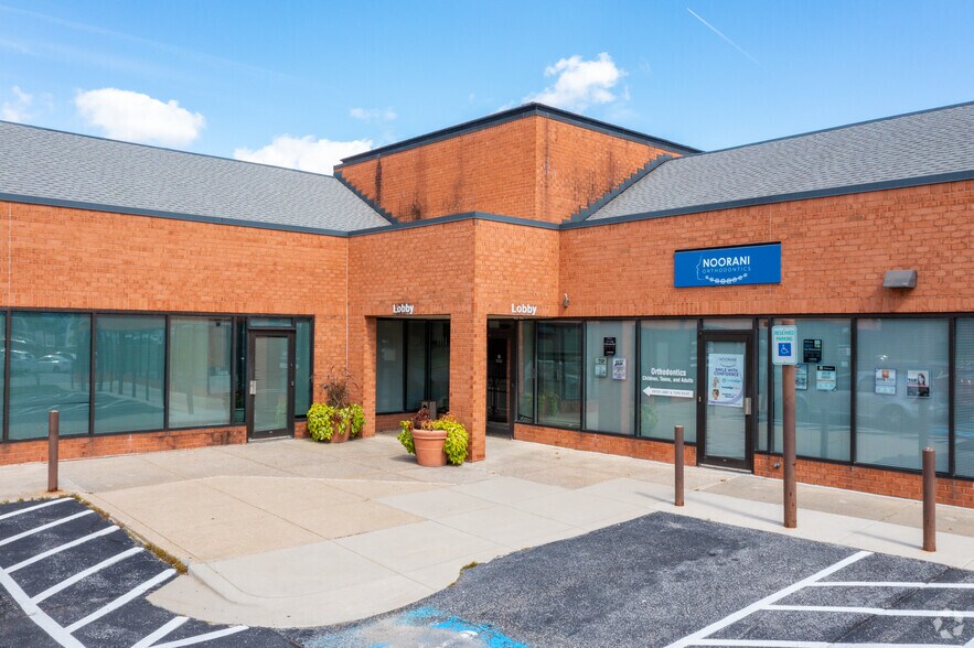 More Photos Of 8114 Sandpiper Cir, Nottingham Medical For Lease