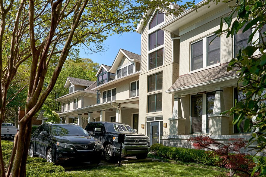 More Photos Of 1935 21st Ave S, Nashville Office Residential For Lease