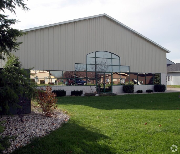 Primary Photo Of 2668 Edward St, Jenison Manufacturing For Lease