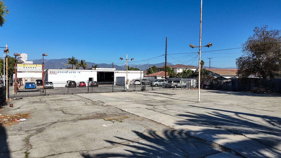 More Photos Of 3128-3156 San Gabriel Blvd, Rosemead Auto Repair For Sale