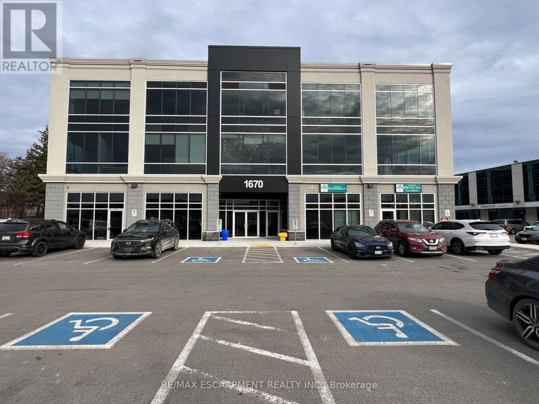 Primary Photo Of 1670 N Service Rd E, Oakville Office For Lease