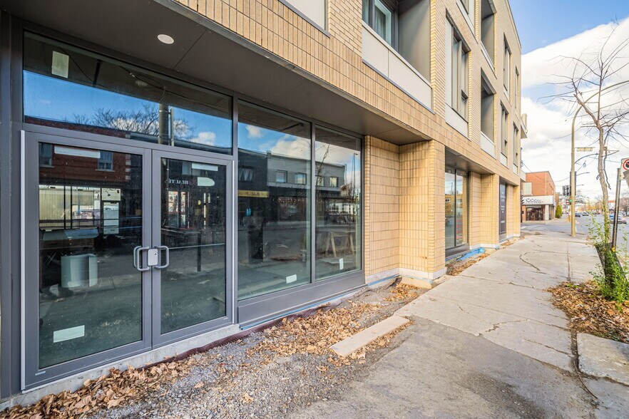 More Photos Of 2485 Rue Bélanger, Montréal Multifamily For Sale