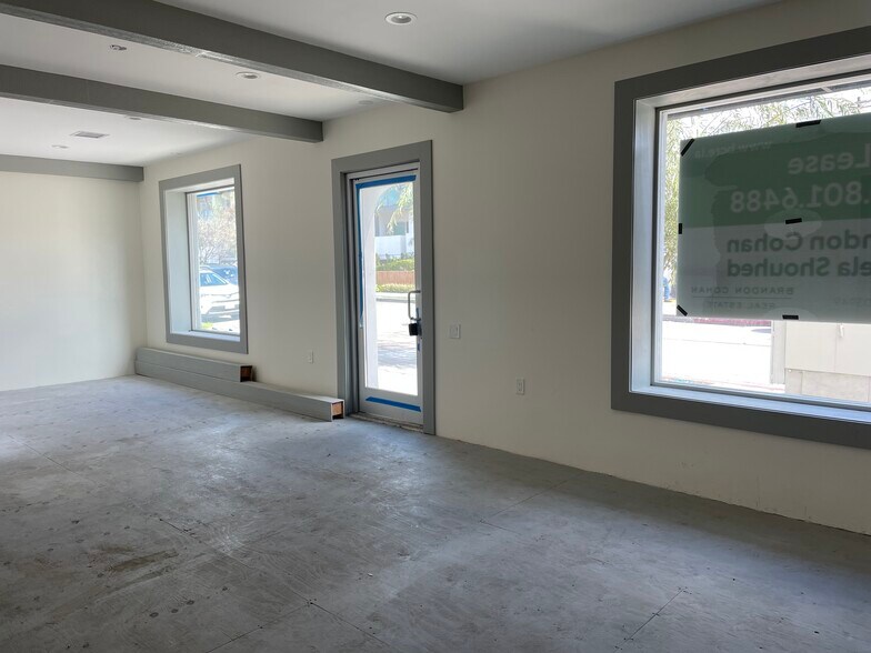 More Photos Of 8401-8405 W 3rd St, Los Angeles Storefront For Lease