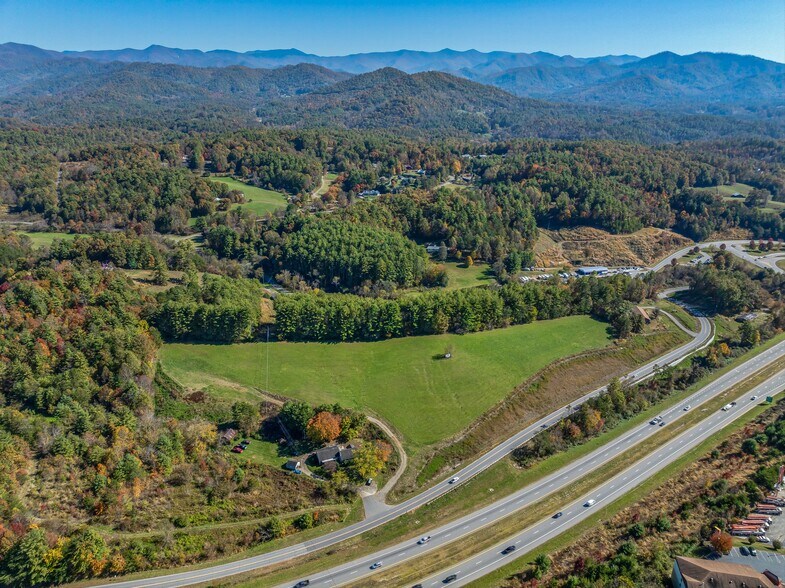 More Photos Of 1475 Crossroads Pky, Mars Hill Land For Sale