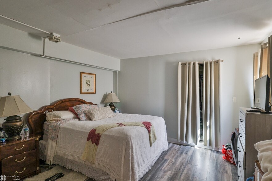 More Photos Of 902 W Wilkes Barre St, Easton Apartments For Sale