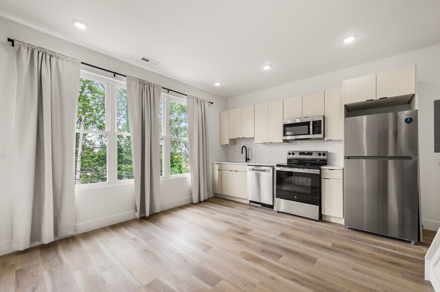 More Photos Of 4921 Chester Ave, Philadelphia Multifamily For Sale